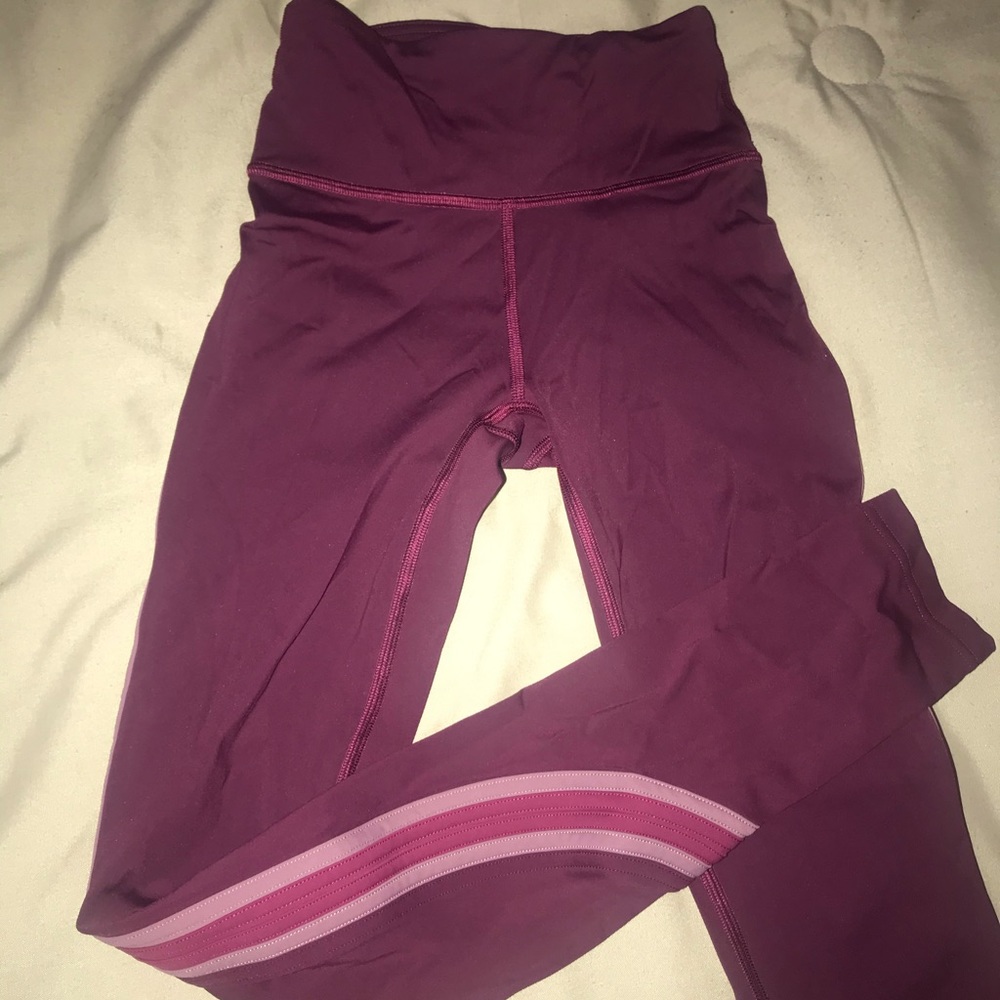 RARE Lululemon Maroon Run Crew Tight *28’
